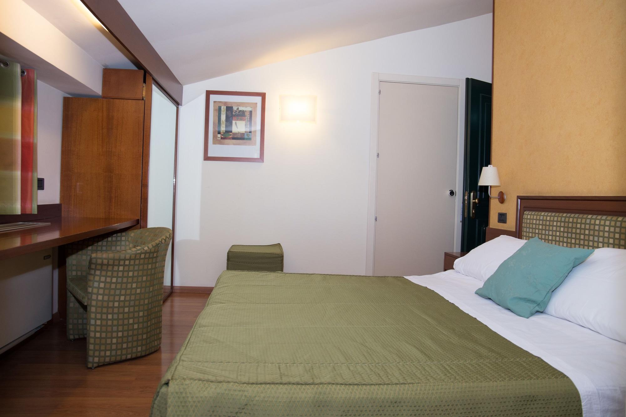 Hotel Montreal Ragusa Ngoại thất bức ảnh