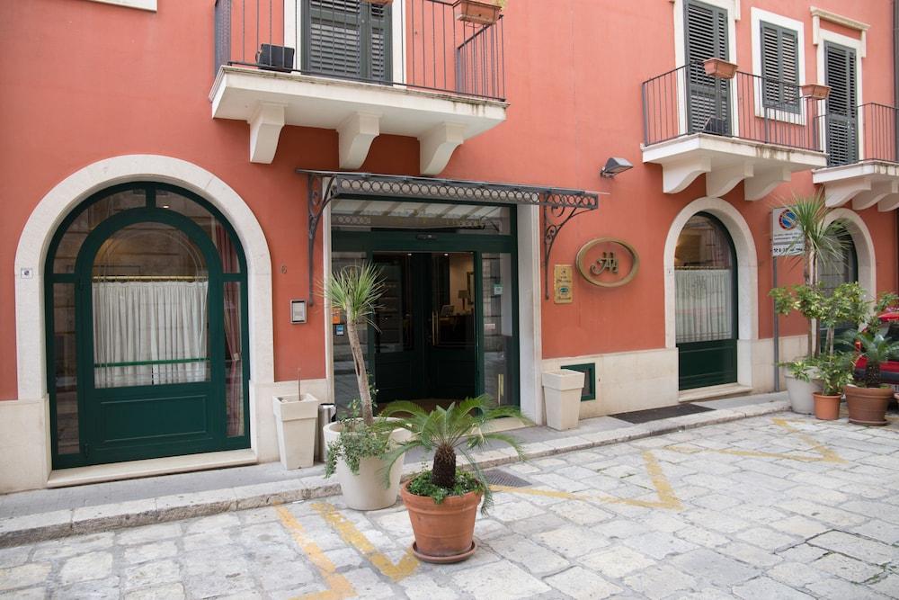 Hotel Montreal Ragusa Ngoại thất bức ảnh