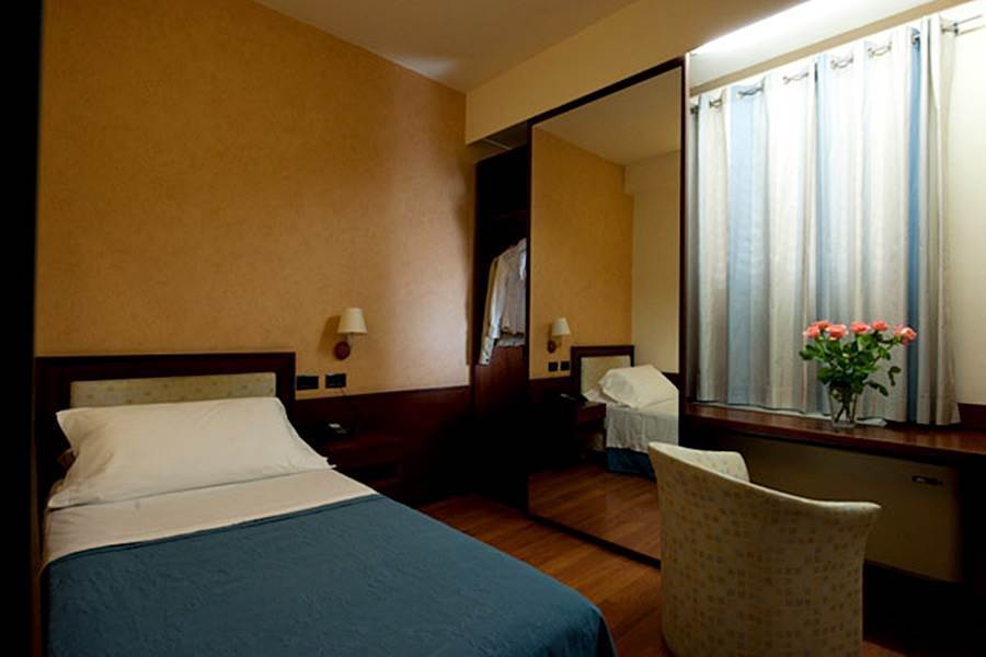 Hotel Montreal Ragusa Ngoại thất bức ảnh