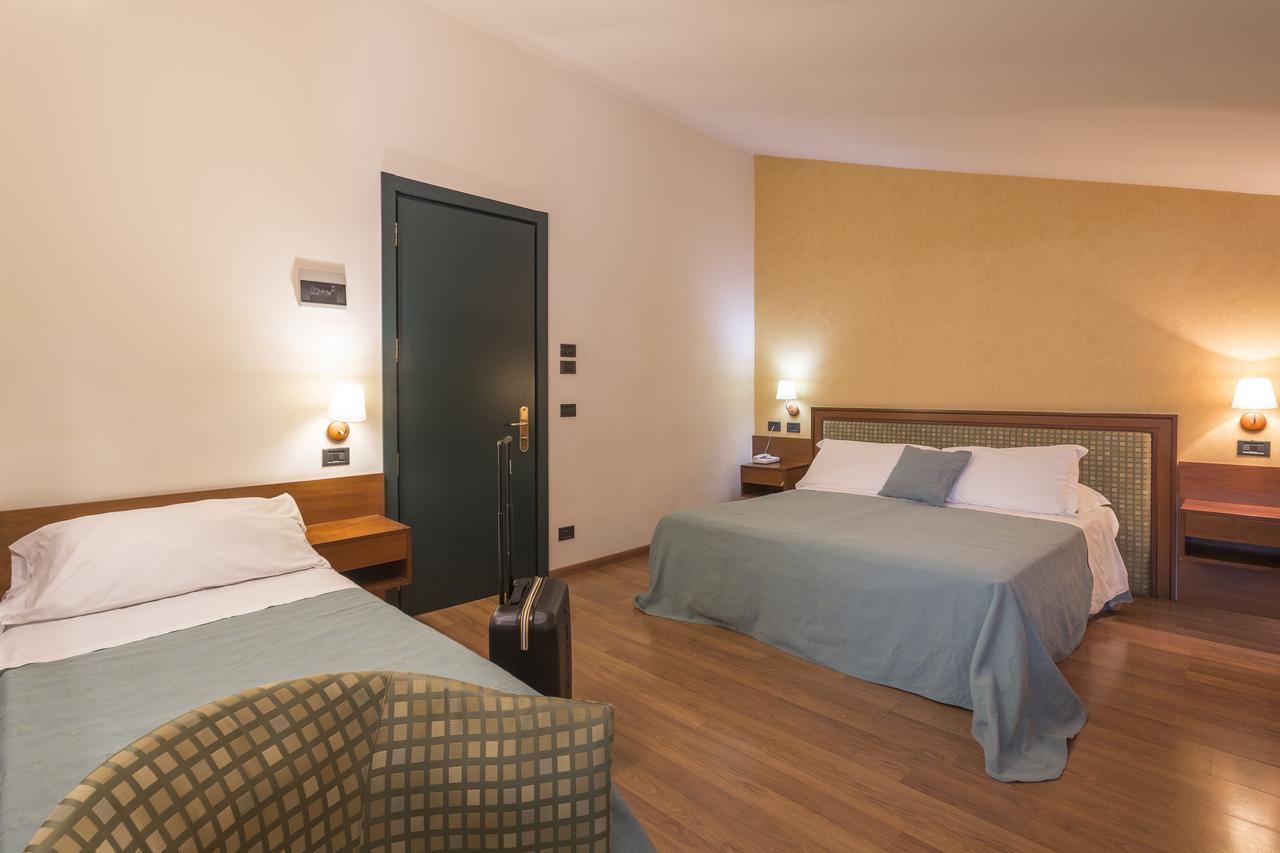 Hotel Montreal Ragusa Ngoại thất bức ảnh