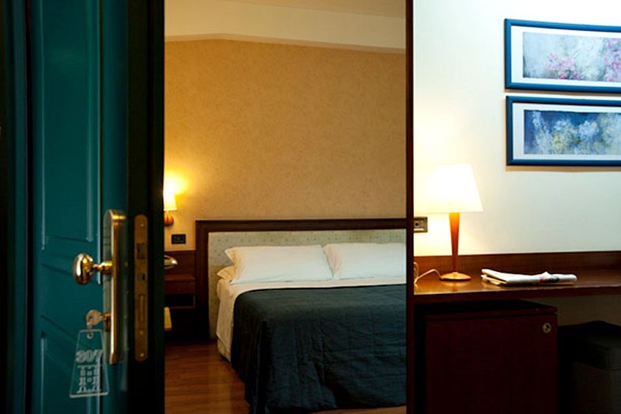 Hotel Montreal Ragusa Ngoại thất bức ảnh